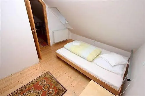 Apartments At The Golden Plough Praha