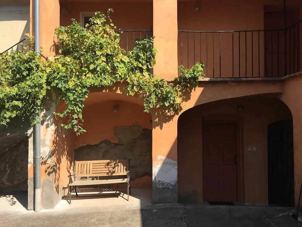 Apartments At The Golden Plough Prága