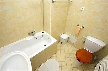 Apartments At The Golden Plough Prága Csehország
